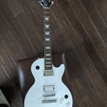 04-Epiphone-black